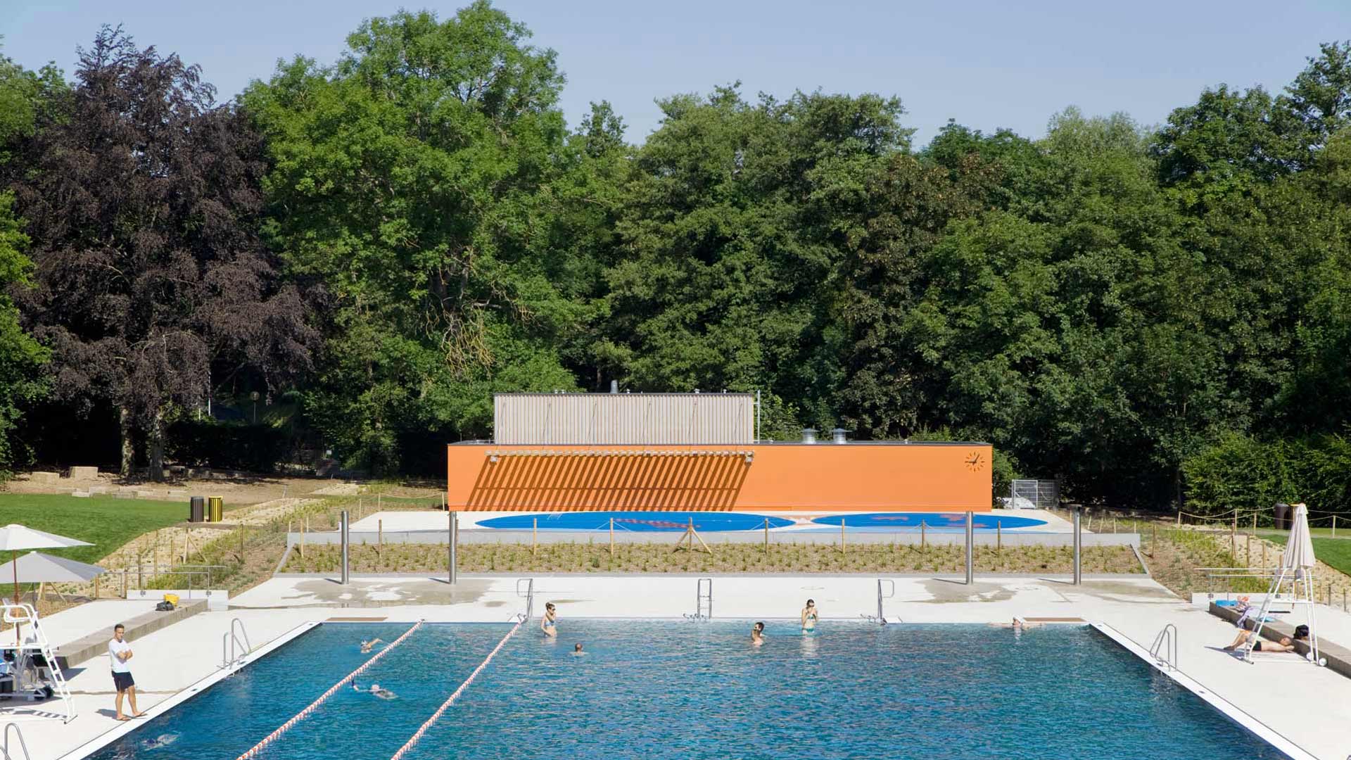 La piscine de plein air et les tennis d’Obernai